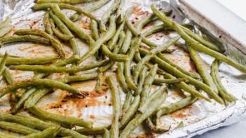 a pan of roasted maple mustard green beans