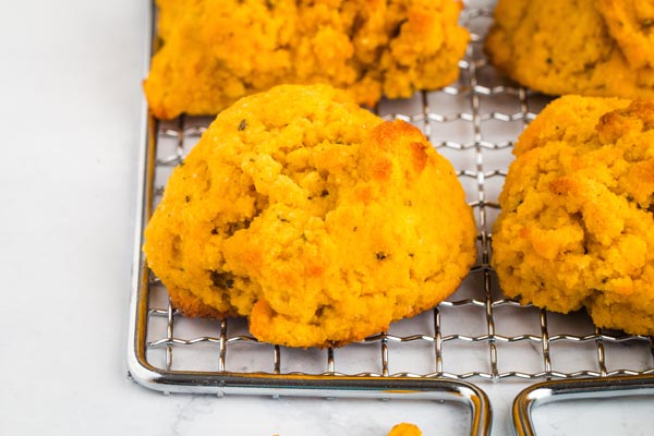 pumpkin biscuit on a wire rack