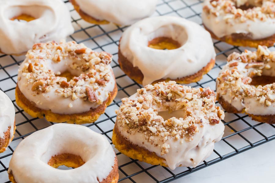 donuts in a row