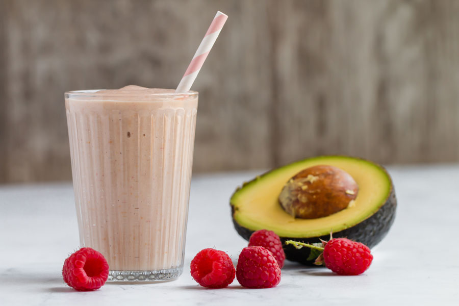 keto avocado raspberry breakfast smoothie