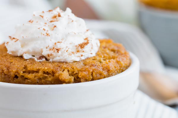 pumpkin mug cake