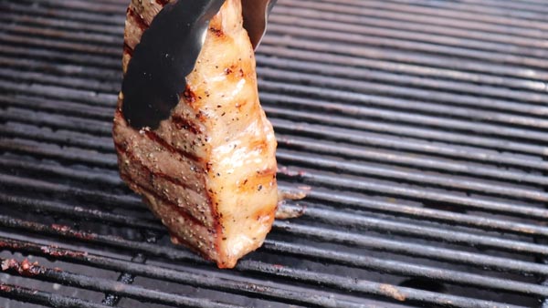 grilling a steak